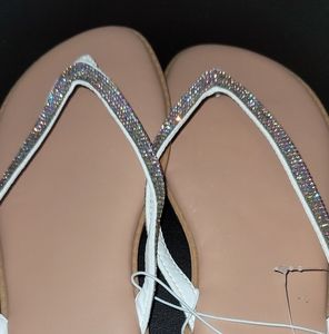 Torrid 10ww flip-flops irredescent color